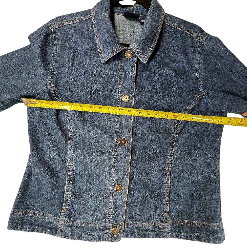 Gloria Vanderbilt Denim Blue Jeans Jacket Paisley Design L Sara Button Close - Picture 11 of 12
